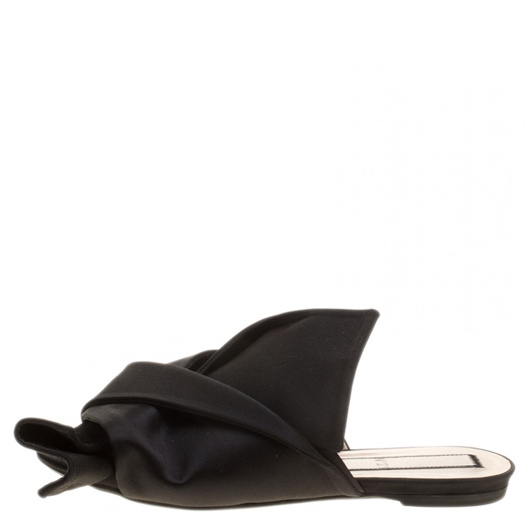 Pre Owned N21 Black Satin Knot Flat Mules Size 40