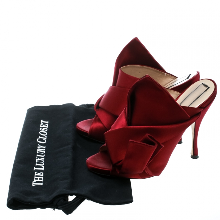 Pre Owned N°21 Burgundy Satin Ronny Pleated Mules Size 39