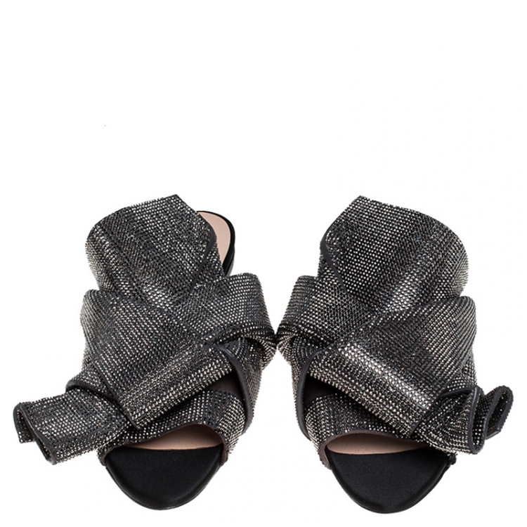 Pre Owned N°21 Metallic Grey Leather Crystal Embellished Bow Flat Mules Size 36