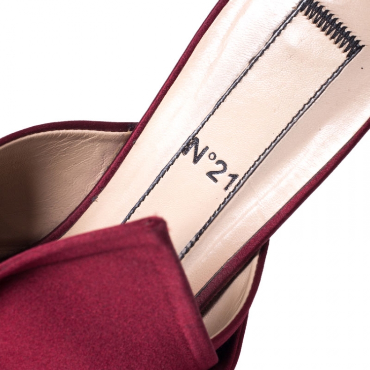 Pre Owned N21 Burgundy Satin Knot Mules Slide Size 39