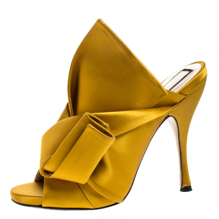 Pre Owned N21 Yellow Satin Raso Knot Peep Toe Mules Size 39