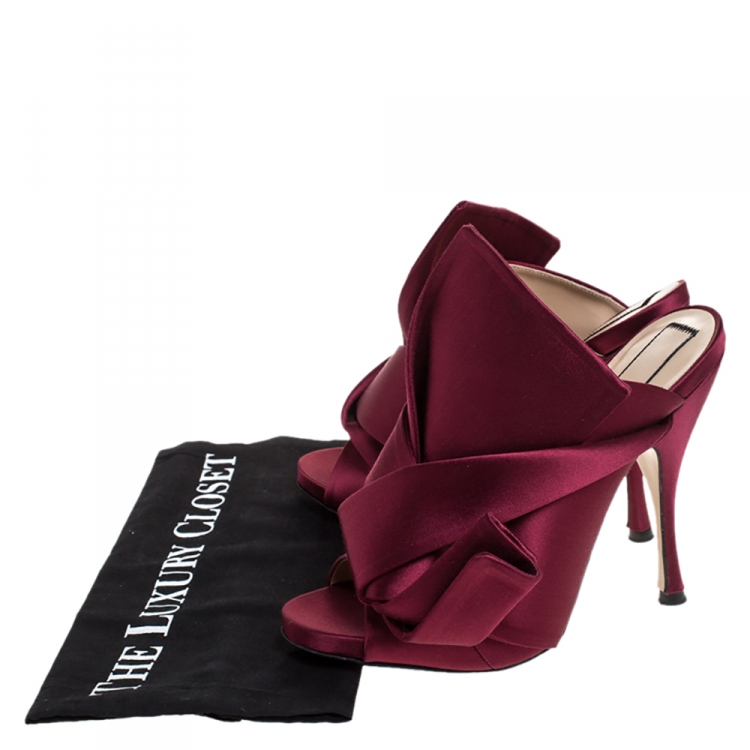 Pre Owned N°21 Burgundy Satin Ronny Pleated Mules Size 39