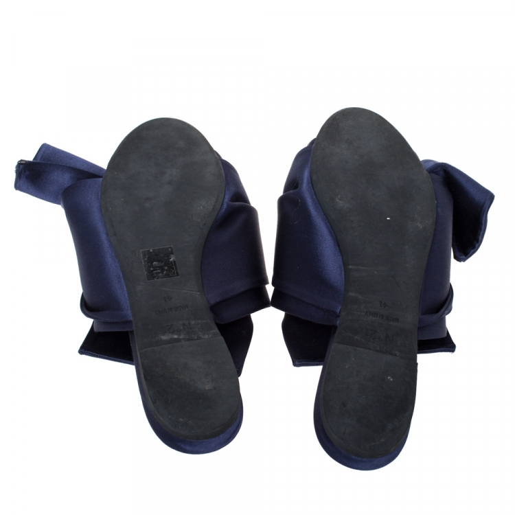 Pre Owned N°21 Blue Satin Knot Flat Mules Size 41