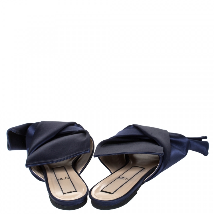 Pre Owned N°21 Blue Satin Knot Flat Mules Size 41