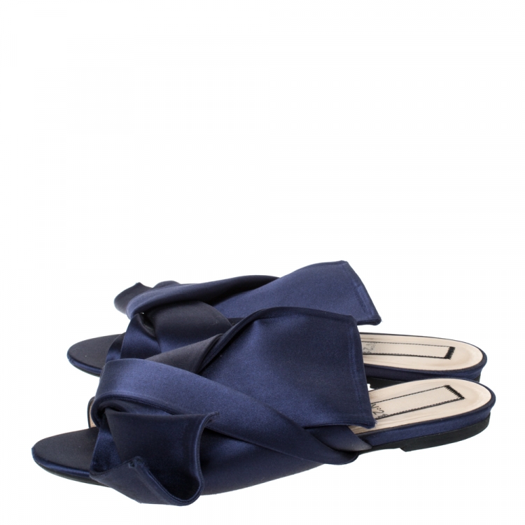 Pre Owned N°21 Blue Satin Knot Flat Mules Size 41