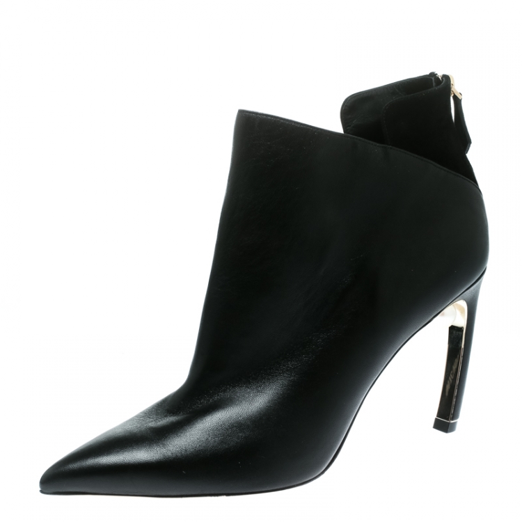 Pre Owned Nicholas Kirkwood Black Leather Mira Faux Pearl Embellished Pointed Toe Ankle Boots Size 42