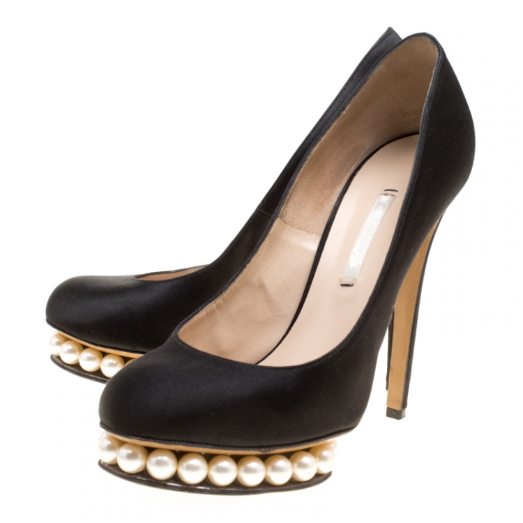 Pre Owned Nicholas Kirkwood Black Satin Casati Faux Pearl Platform Pumps Size 37.5