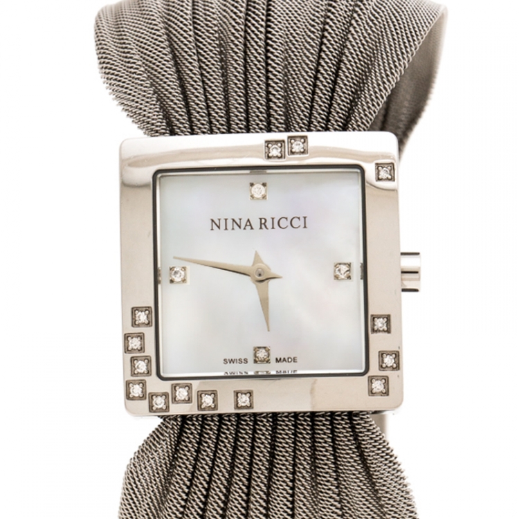 Pre Owned Nina Ricci White Mother of Pearl Stainless Diamonds N019.12 Women's Wristwatch 24 mm