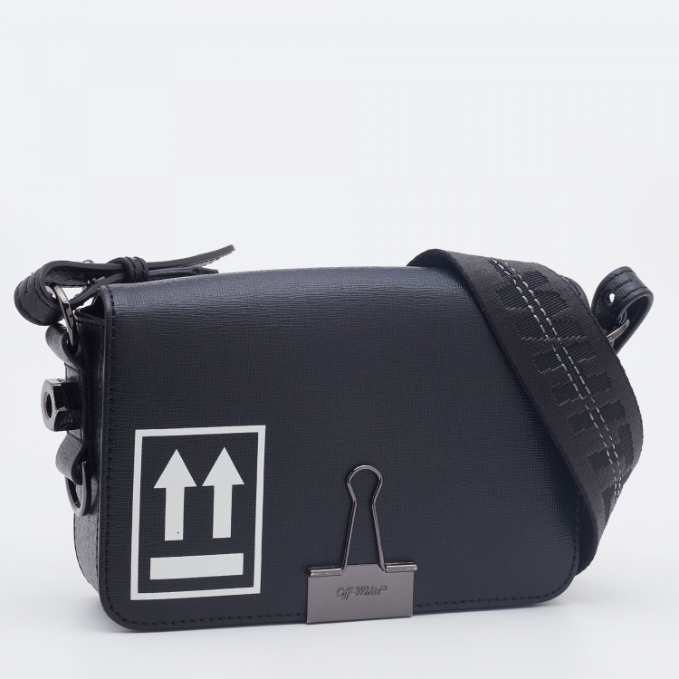 Pre Owned Off-White c/o Virgil Abloh Black Leather Mini Arrow Logo Flap Shoulder Bag