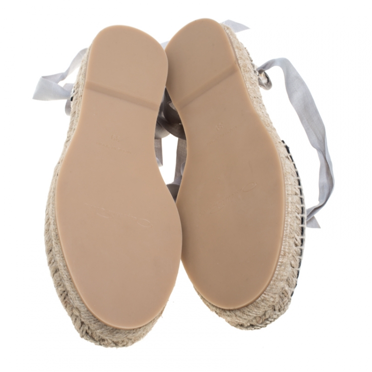 Pre Owned Oscar de la Renta Metallic Anthracite Laser Cut Leather Adriana Espadrille Flat Sandals Size 39
