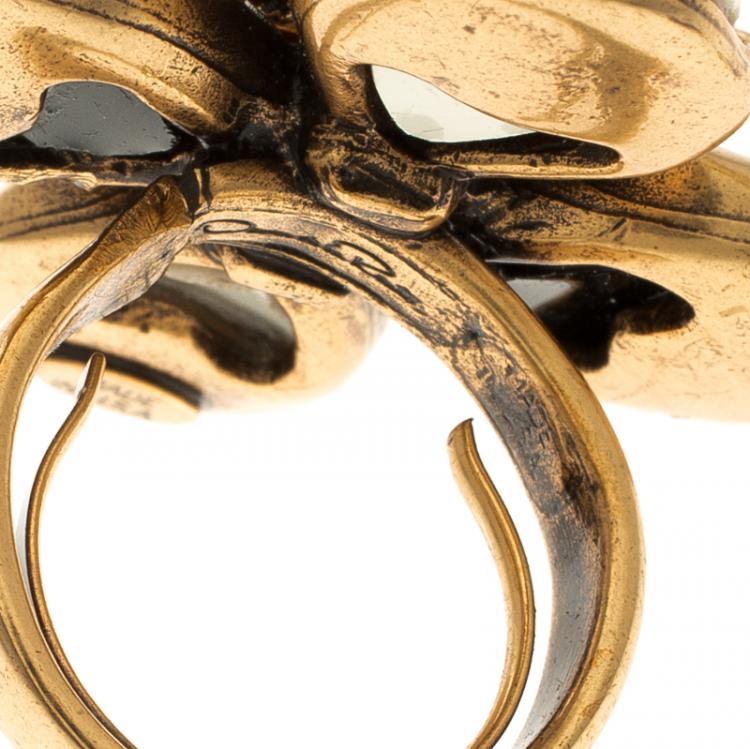 Pre Owned Oscar De La Renta Black And White Resin Gold Tone Ring Size 52