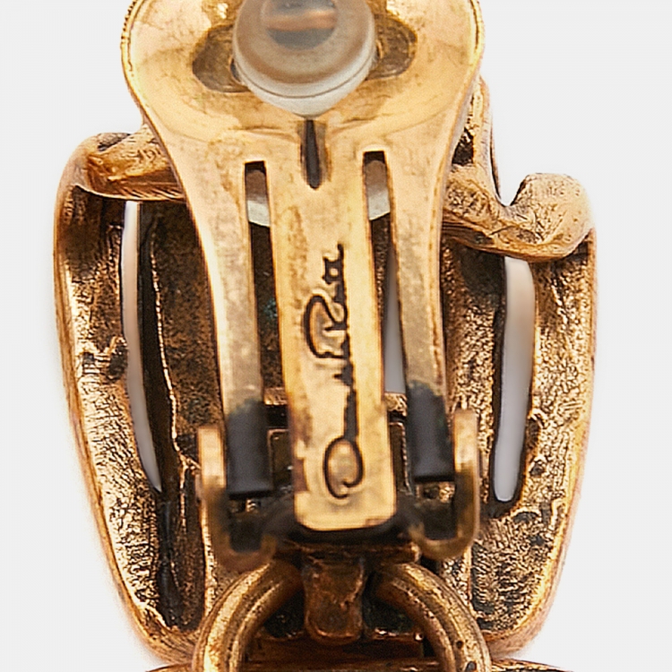 مملوكة مسبقًا Oscar de la Renta Gold Tone Long Earrings