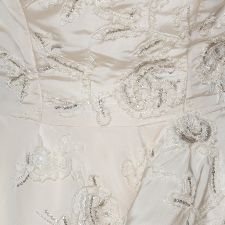 Pre Owned Oscar de la Renta Off White Embellished Silk Strapless Layered Tulle Wedding Gown L