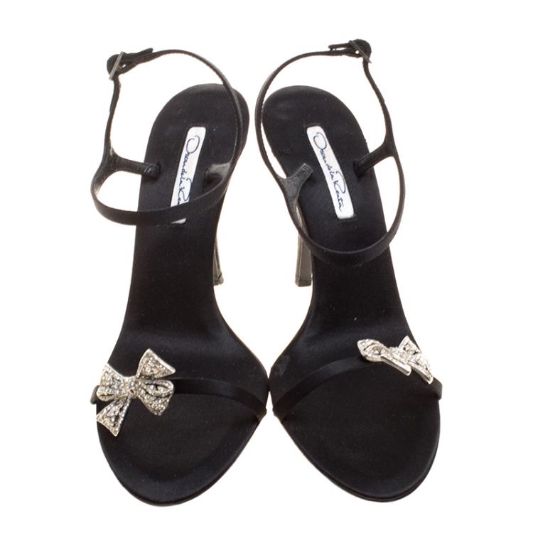 Pre Owned Oscar De La Renta Black Satin Crystal Bow Embellished Ankle Strap Sandals Size 37