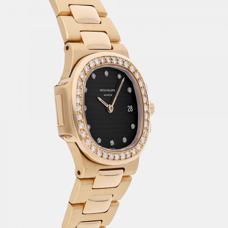Pre Owned Patek Philippe Black 18k Yellow Gold Nautilus 4700/003J Quartz Women's Wristwatch 27 mm