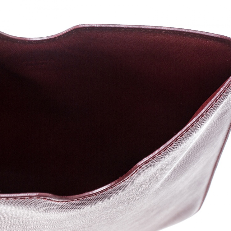 مملوكة مسبقًا جراب آيباد برادا جلد سافيانو أحمر