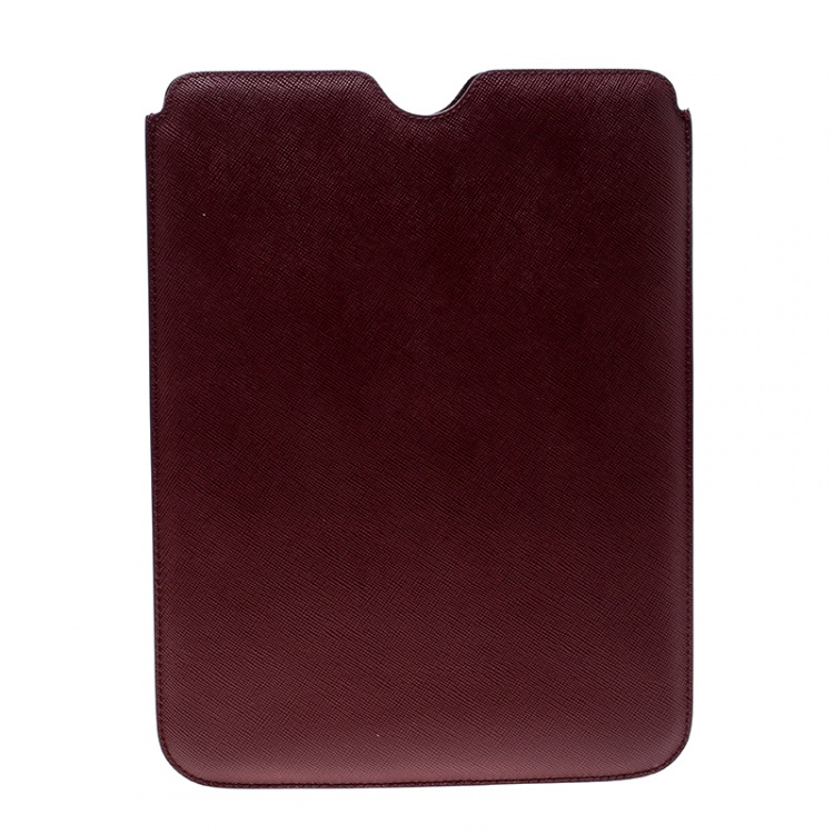 مملوكة مسبقًا جراب آيباد برادا جلد سافيانو أحمر