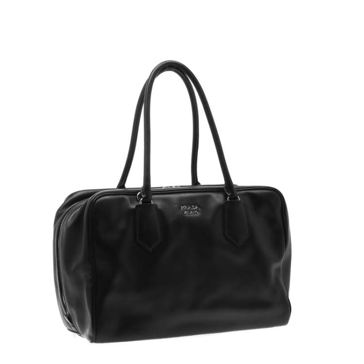 Pre Owned Prada Black Leather Bauletto Bag