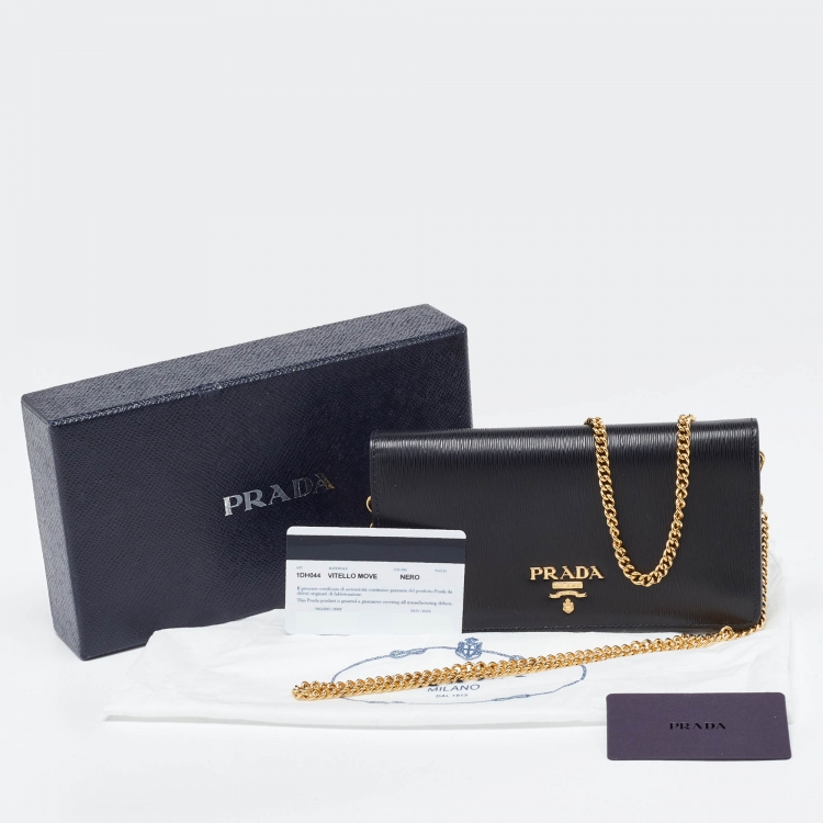 Pre Owned Prada Black Vitello Move Leather Wallet On Chain