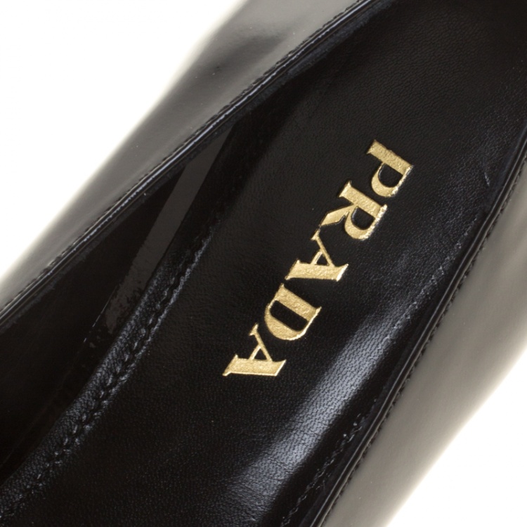 Pre Owned Prada Black Patent Leather Loafers Size 40