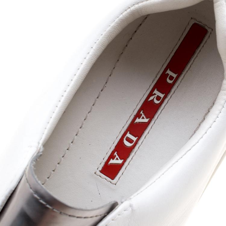 مملوكة مسبقًا Prada Sport White Leather Slip On Sneakers Size 39