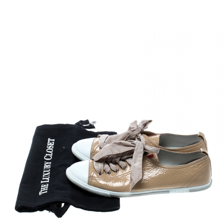 Pre Owned Prada Sport Beige Patent Leather Cap Toe Low Top Sneakers Size 40