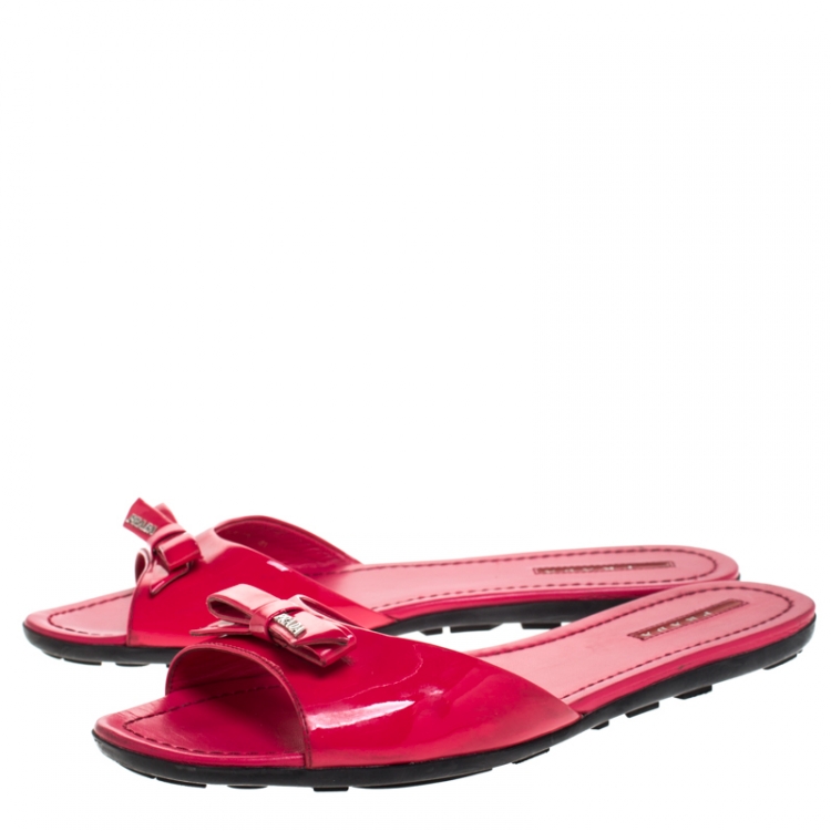 Pre Owned Prada Red Patent Leather Bow Flat Slides Size 41