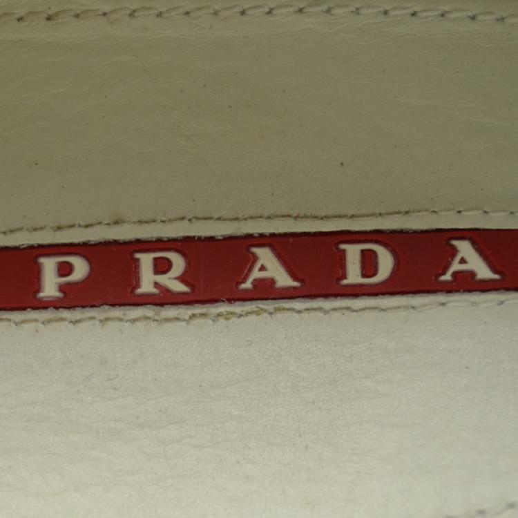 مملوكة مسبقًا Prada Sport Red Patent Leather Cap Toe Sneakers Size 40