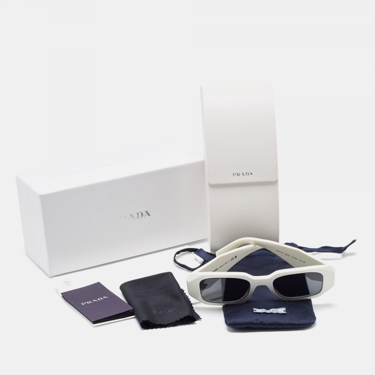 Pre Owned Prada White SPR17W Rectangular Sunglasses
