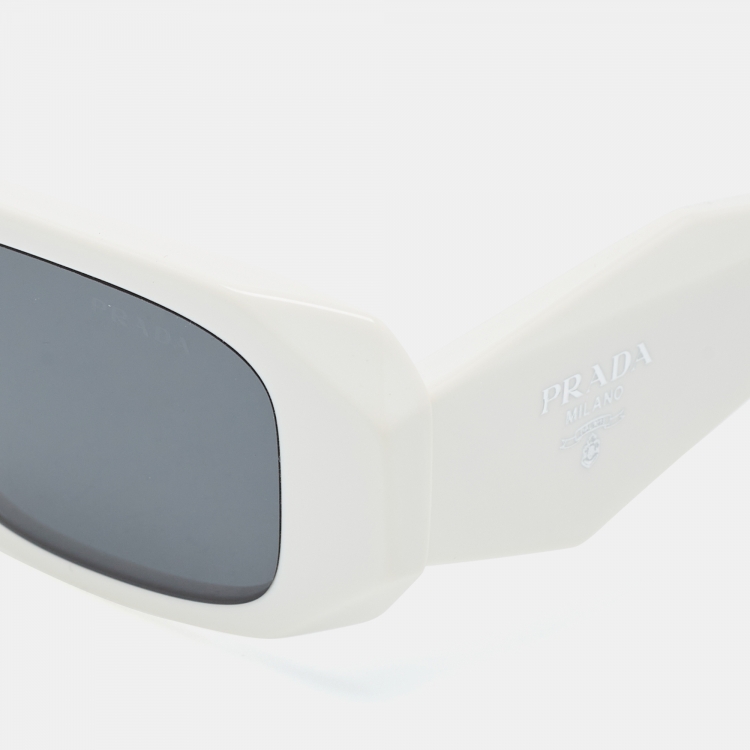 Pre Owned Prada White SPR17W Square Sunglasses