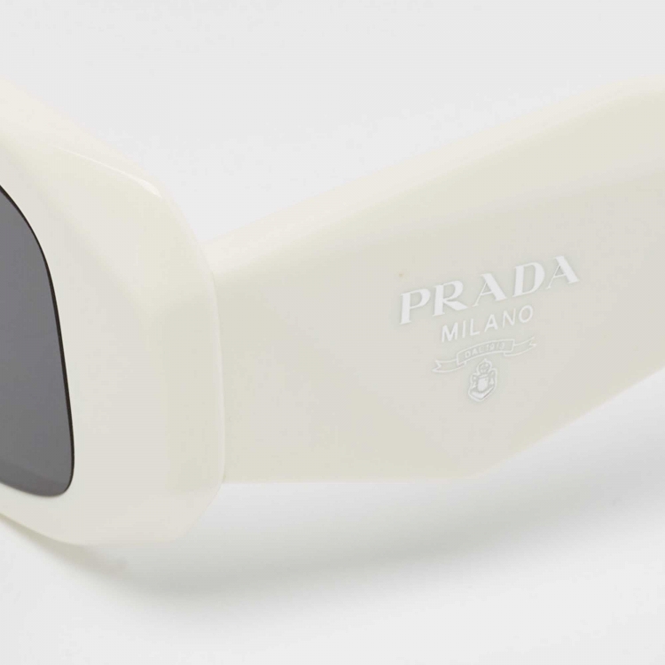 Pre Owned Prada White SPR 17W Symbol Rectangular Sunglasses