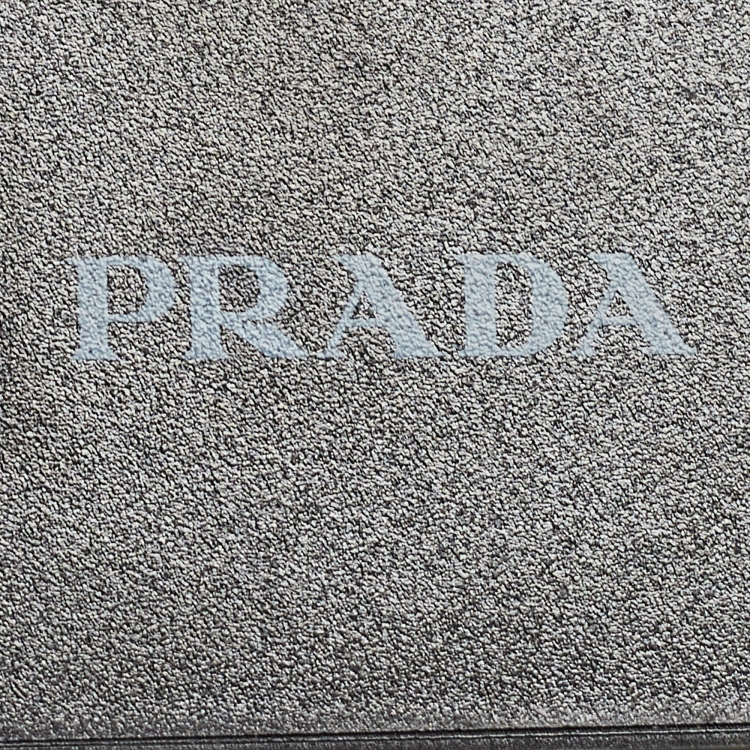 مملوكة مسبقًا Prada Black Rubber Crystals Embellished iPhone 14 Pro Case