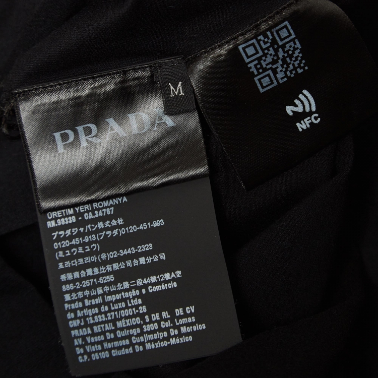 مملوكة مسبقًا Prada Black Cotton Knit Detail Pocket Detail Crew Neck T-Shirt M