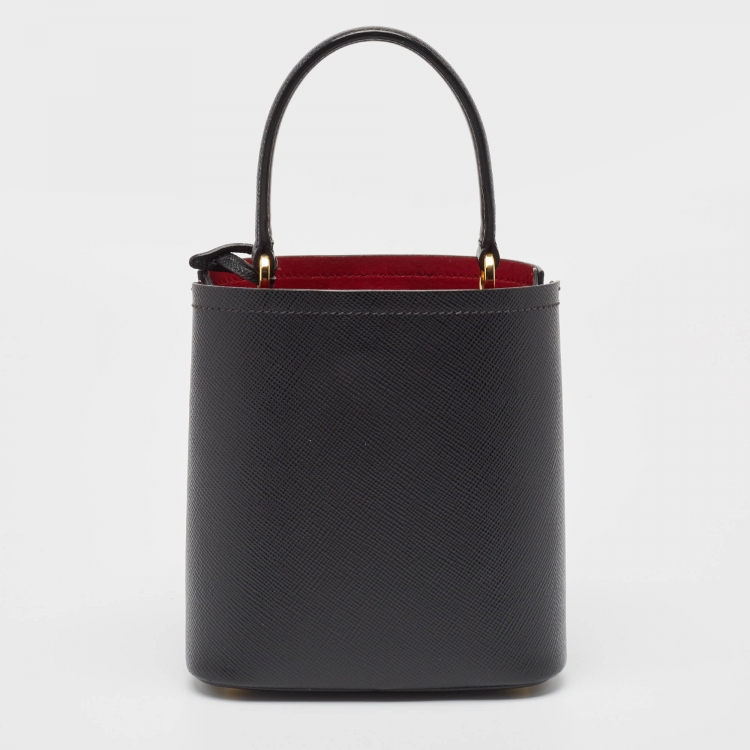 Pre Owned Prada Black Saffiano Cuir Leather Small Panier Top Handle Bag