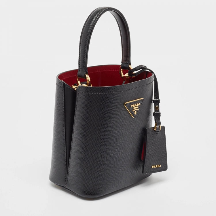Pre Owned Prada Black Saffiano Cuir Leather Small Panier Top Handle Bag