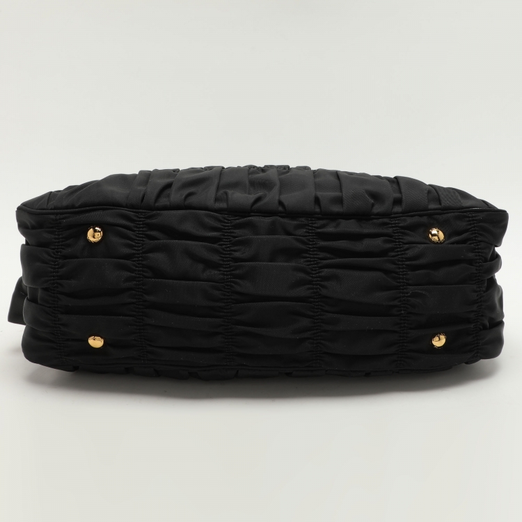 Pre Owned Prada Black Gaufre Nylon Satchel
