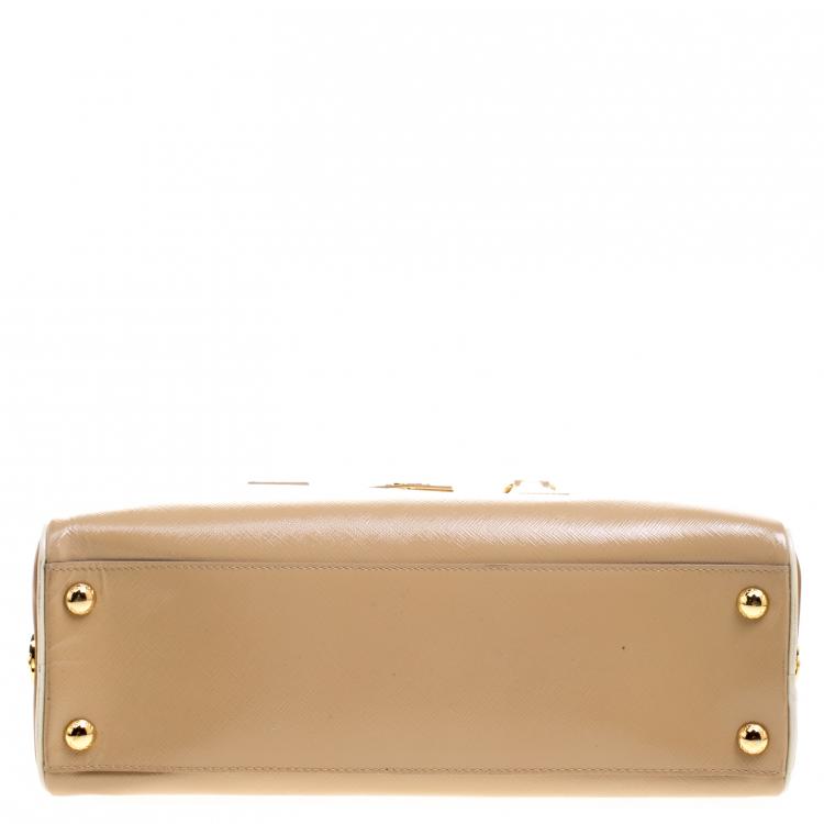 Pre Owned Prada Beige/Caramel Patent Leather Pyramid Frame Top Handle Bag