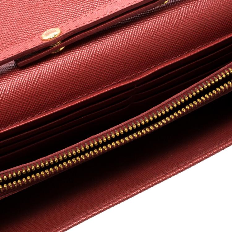 Pre Owned Prada Red Saffiano Metal Leather Wallet on Chain