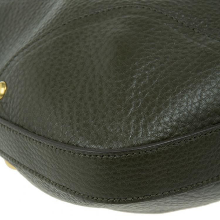 Pre Owned Prada Dark Green Vitello Daino Snap Hobo