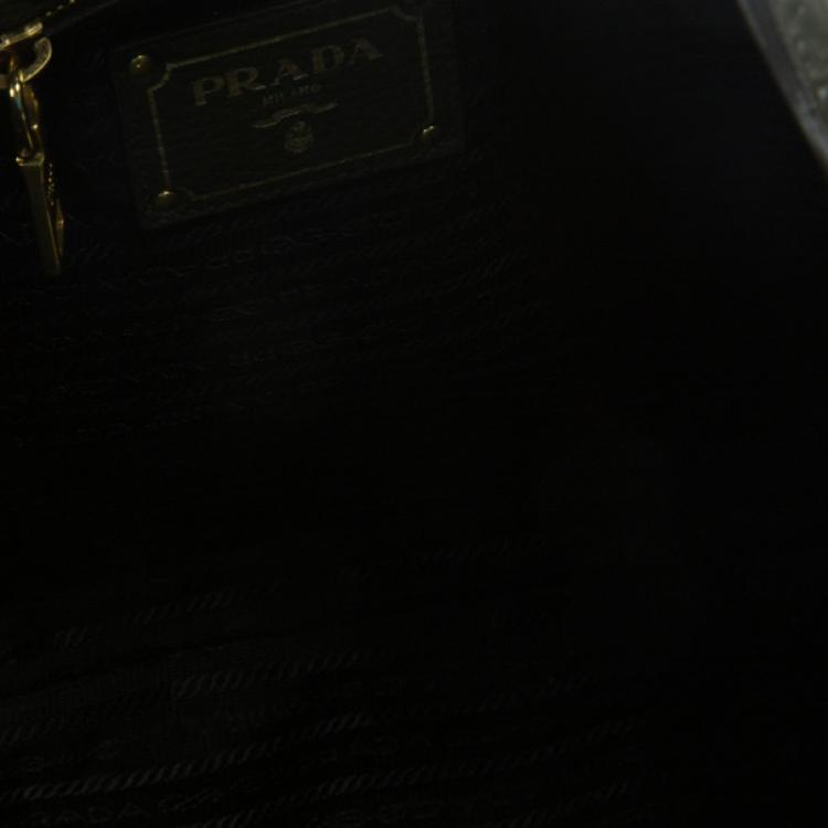 Pre Owned Prada Dark Green Vitello Daino Snap Hobo