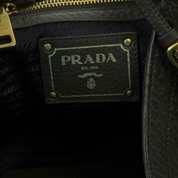 Pre Owned Prada Dark Green Vitello Daino Snap Hobo
