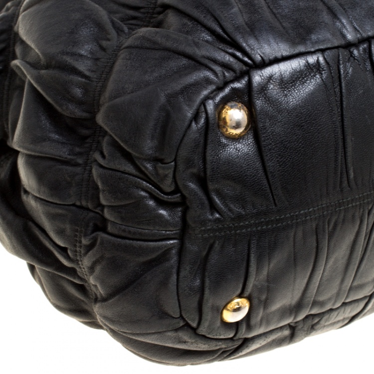 Pre Owned Prada Black Nappa Gaufre Leather Shopping Tote