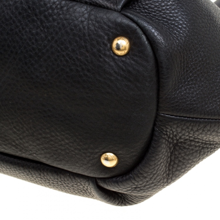 prada pebbled leather tote
