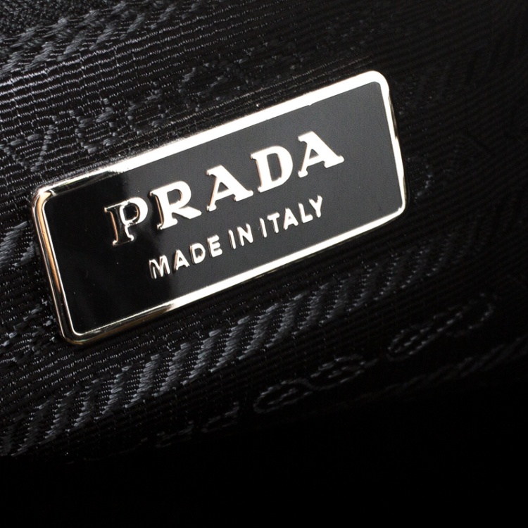 Pre Owned Prada Green Cloquet Fabric Folders Clutch