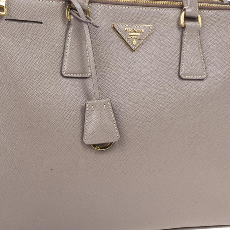 Pre Owned Prada Grey Argilla Saffiano Lux Double Zip Tote
