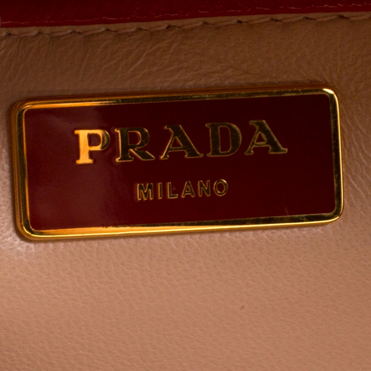 Pre Owned Prada Blush Pink/Red Patent Leather Pyramid Frame Top Handle Bag