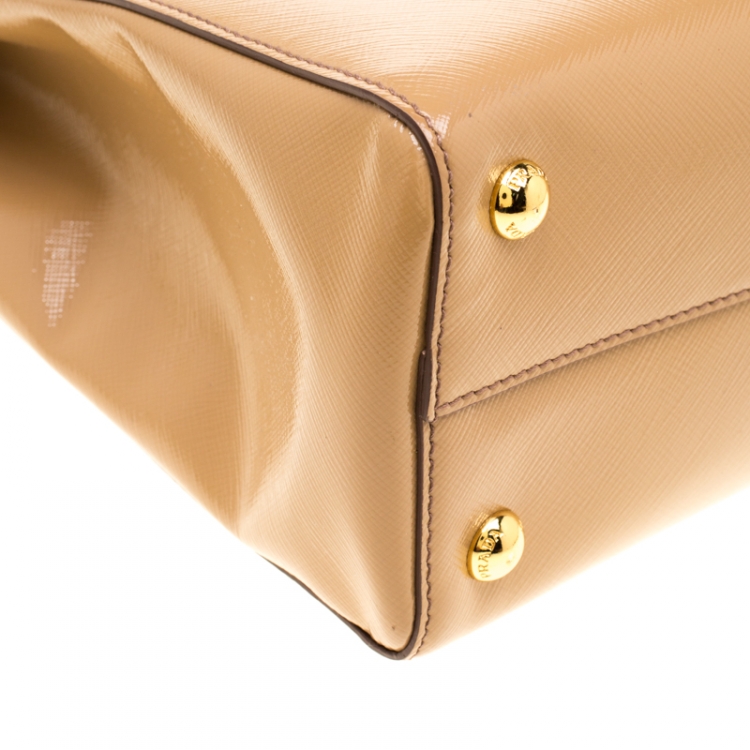 Pre Owned Prada Beige Saffiano Lux Leather Parabole Top Handle Bag