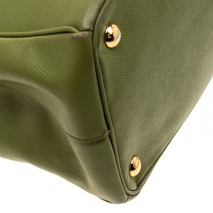Pre Owned Prada Green Saffiano Lux Leather Parabole Tote