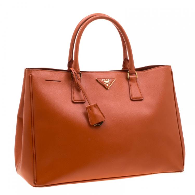 Pre Owned Prada Orange Saffiano Leather Medium Lux Tote