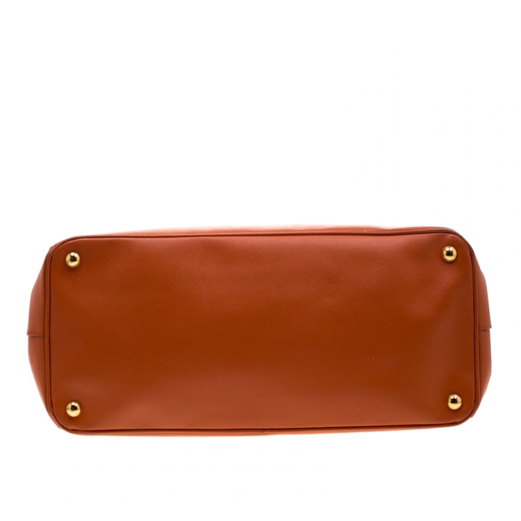 Pre Owned Prada Orange Saffiano Leather Medium Lux Tote